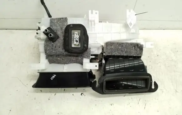 Mitsubishi Outlander Interior heater climate box assembly 