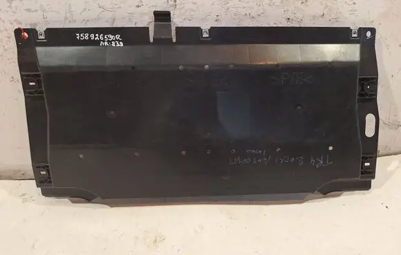 Renault Trafic III (X82) Engine splash shield/under tray S25081839 758926590R