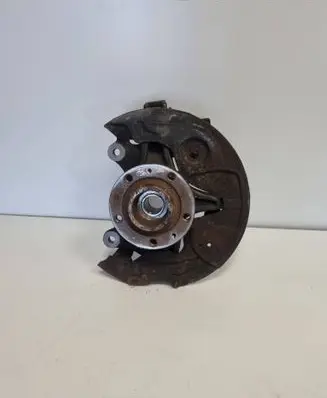 Peugeot 5008 II Front wheel hub spindle knuckle