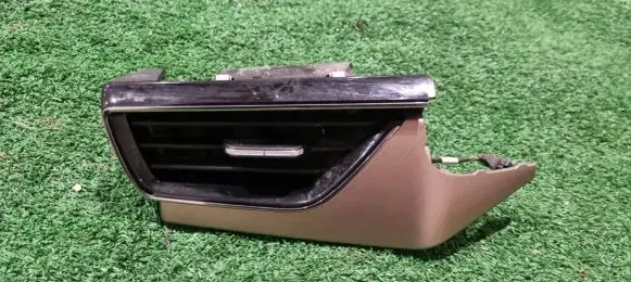Skoda Scala Dashboard side air vent grill/cover trim 656819701 655819701