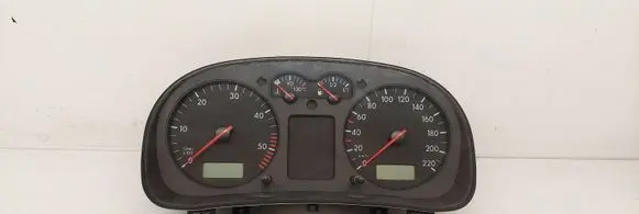 Volkswagen Golf IV Speedometer (instrument cluster) 1J0920806E 090102232433 VWZ7Z0A4658037