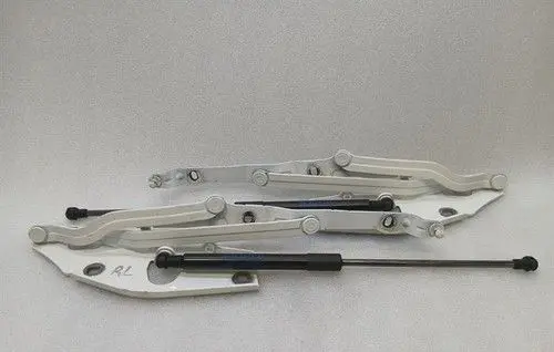 Mercedes-Benz AMG GT R190 C190 Tailgate/trunk/boot hinge A1977500221