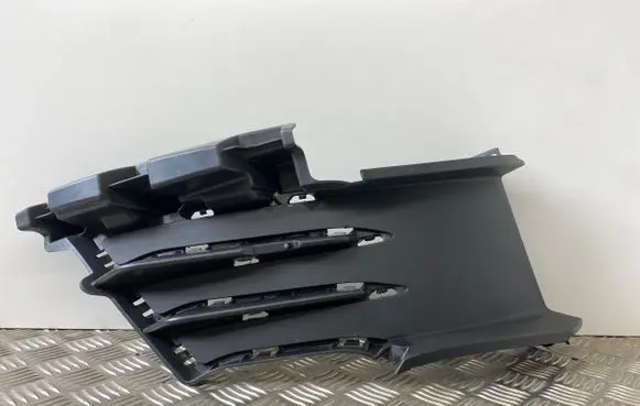 Cupra Born Front bumper lower grill 10E807884B