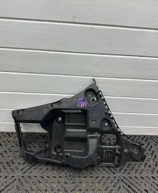 BMW 1 F40 Rear bumper mounting bracket 7461399 3200101136
