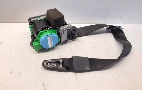 Audi A4 S4 B8 8K Front seatbelt 3063561 306226299G 0718B3W1F9