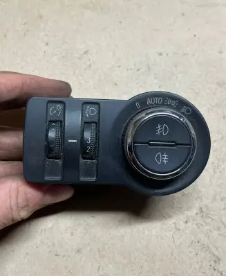 Opel Insignia A Light switch 13268694 251547
