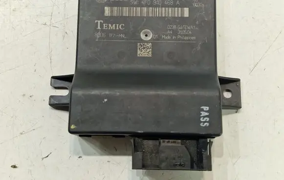 Audi A6 S6 C6 4F Gateway control module 4F0907468B 4F0910468A