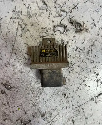 Nissan Primera Glow plug pre-heat relay 7700115078 BED4712