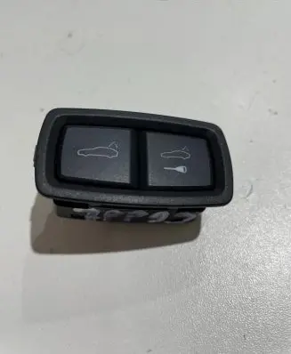Porsche Macan (95B) Tailgate/trunk/boot open switch 7PP959832