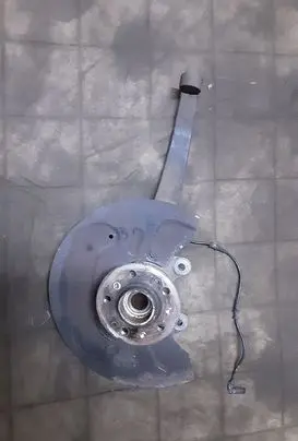 Mercedes-Benz R W251 Front wheel hub spindle knuckle