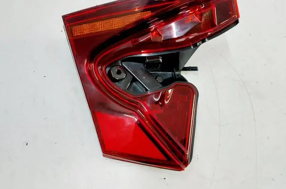 Toyota C-HR I Tailgate rear/tail lights 81590-F4130