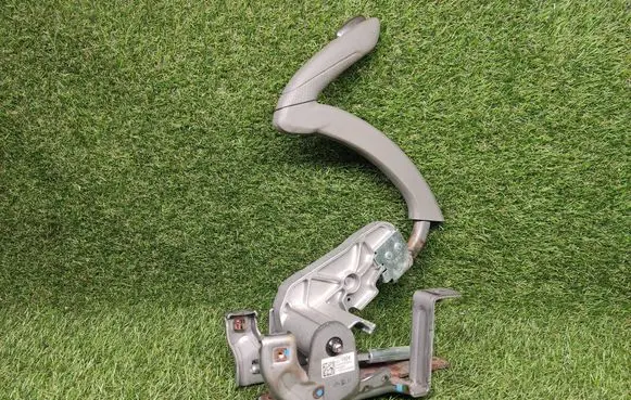 Buick Encore I Hand brake release handle 42371924 1115204A000000 2430200000000X