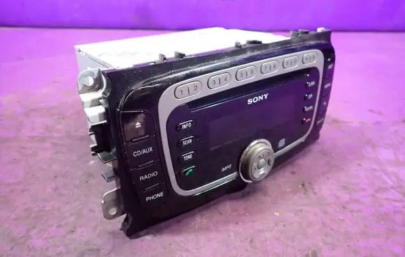 Ford Focus C-MAX Radio/CD/DVD/GPS head unit 