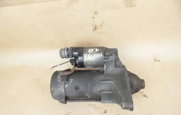 Toyota Yaris Starter motor 281000J020 MS228000