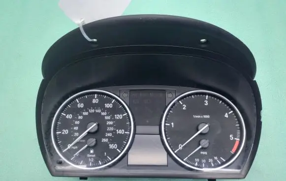 BMW X1 E84 Speedometer (instrument cluster) 918734501 IK918734501K
