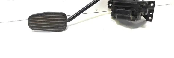 Volvo XC90 Accelerator throttle pedal 30683519
