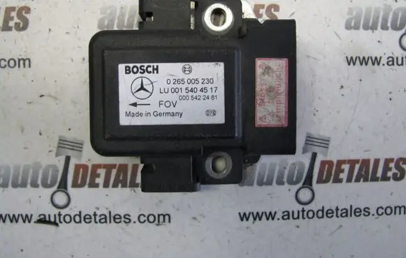 Mercedes-Benz E W210 ESP acceleration yaw rate sensor A0015404517