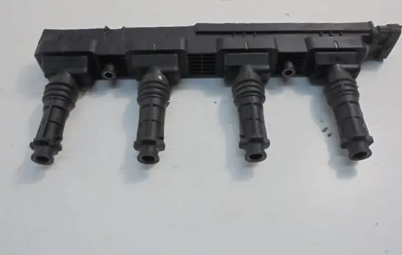 Opel Corsa C High voltage ignition coil 0221503015
