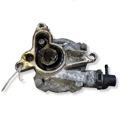 Renault Trafic II (X83) Vacuum pump 8200881338