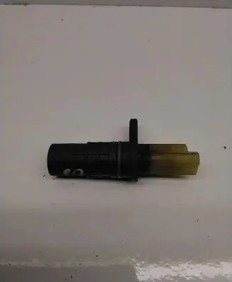 Renault Koleos I Crankshaft position sensor 8200668500