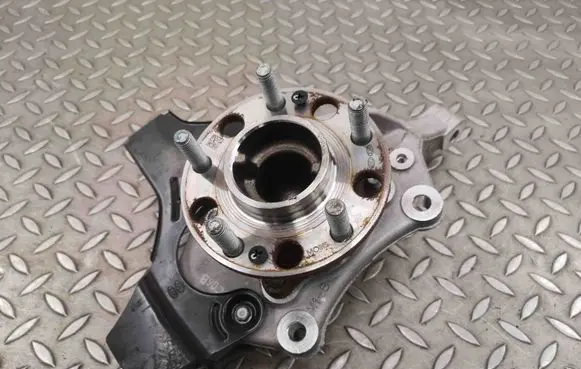 Hyundai Ioniq 5 Front wheel hub
