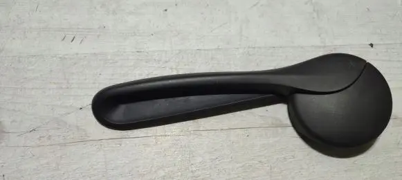 Renault Captur Seat adjustment handle 