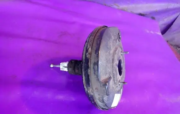 Volkswagen Golf IV Master brake cylinder 1K1614105AJ