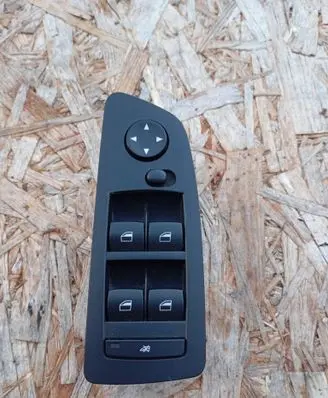 BMW 1 E81 E87 Electric window control switch 9155491