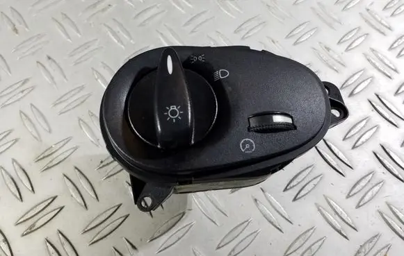 Ford Focus Light switch 98AG13A024EF 04052544 GOGMA