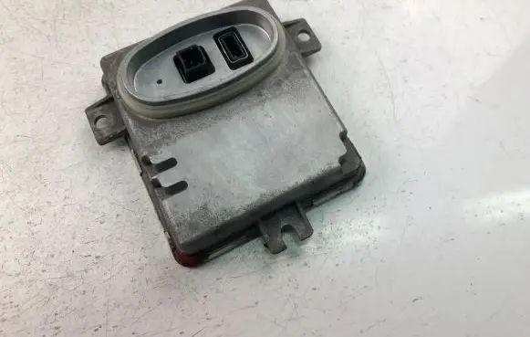 BMW 3 E90 E91 Xenon control unit/module 6948180