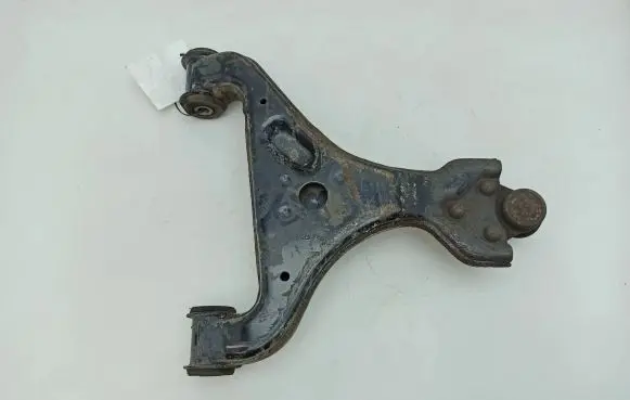 Mercedes-Benz Vito Viano W639 Front lower control arm/wishbone A6393300410