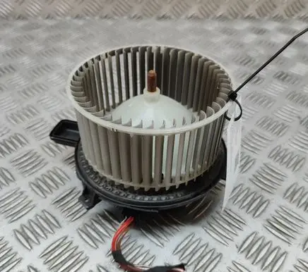 BMW X5 G05 Heater fan/blower 9490192
