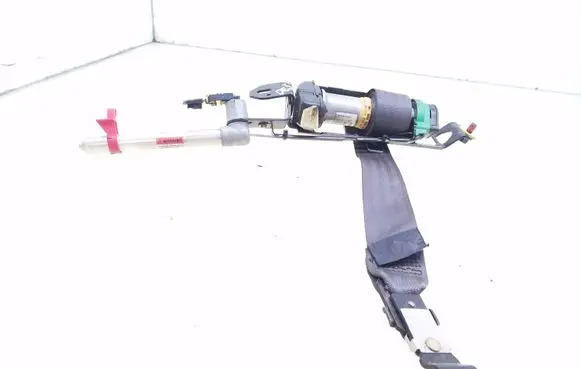 Volvo S60 Front seatbelt 8626240