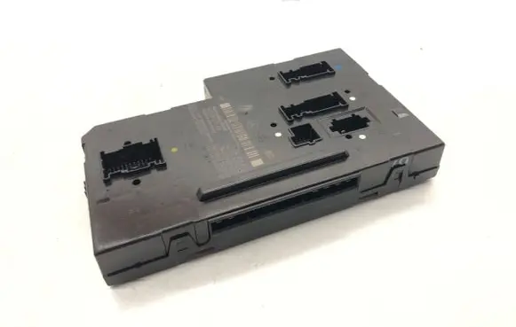 Mercedes-Benz GLK (X204) Fuse box set 2049009001