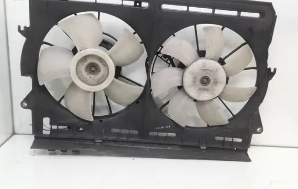 Toyota Avensis T250 Fan set 1680008290 1638306060