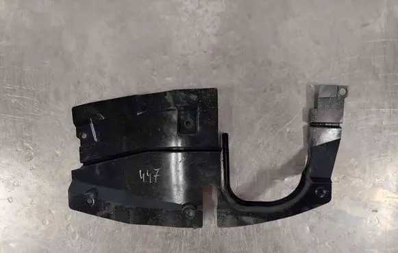 Mazda 6 Engine splash shield/under tray GJ6A56341