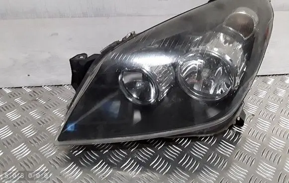 Headlight/headlamp