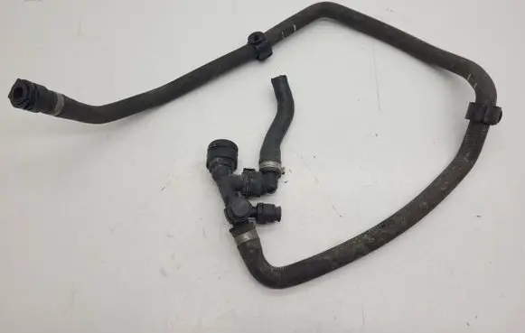 BMW X4 F26 Engine coolant pipe/hose 