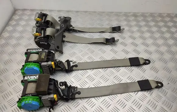 Audi A5 8T 8F Set of seat belts 8F0857806 8F0857805 8F1857705
