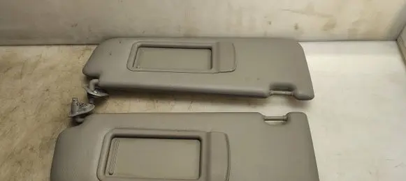 BMW 3 E90 E91 Sun visor