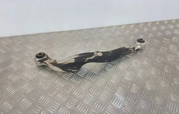 Nissan Qashqai Rear control arm