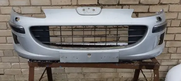 Peugeot 407 Front bumper