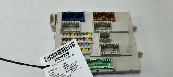 Ford Focus Relay mounting block GV6T14A073BG