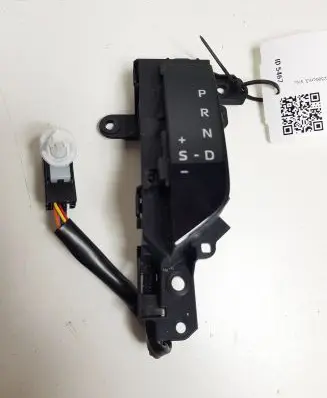 Toyota RAV 4 (XA50) Gear shift selector indicator 76L816LH