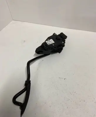 Nissan Primera Accelerator throttle pedal 18002AU410 6PV00862001
