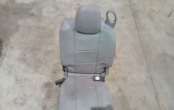 Nissan Almera Tino Rear seat 