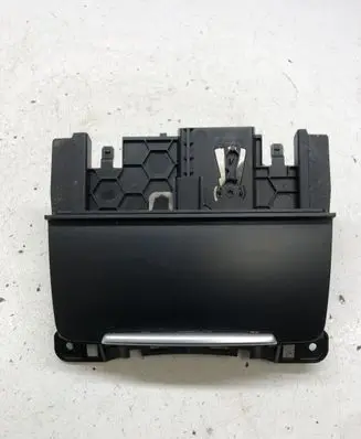 Ashtray (front)