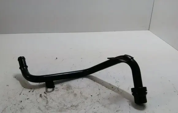 Audi A4 S4 B7 8E 8H Engine coolant pipe/hose 059121065S