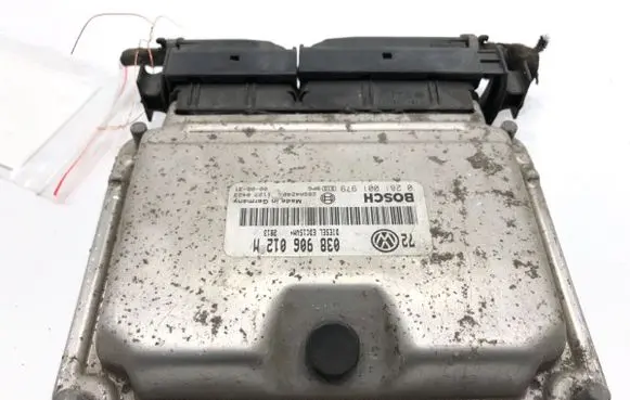 Volkswagen Golf IV Engine control unit/module ECU 038906012M