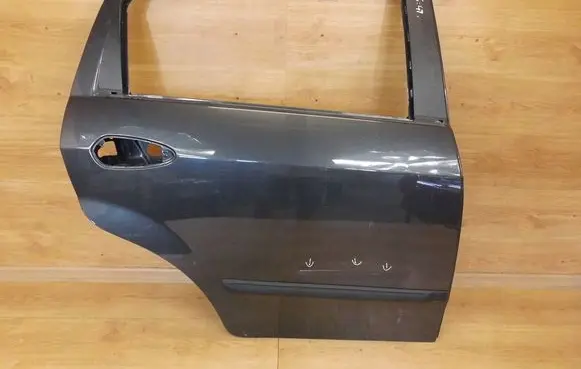 Fiat Punto Evo Rear door